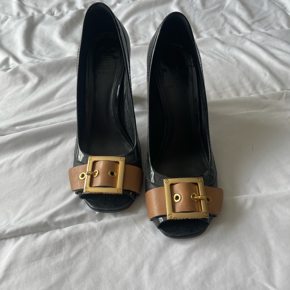 Tory Burch size 8 chunky heel